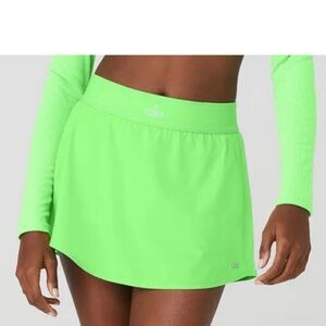 ALO Yoga Match Point Tennis Skirt in Green Glow